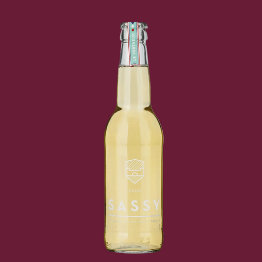 Sassy Poiré Mid-Strength Pear Cider 330ml Bottle (2.8% ABV)