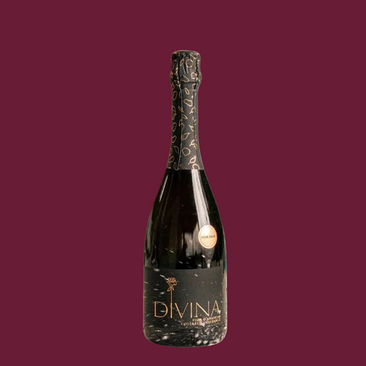 Divina Moscato Giallo Mid-Strength Sparkling Wine 750ml Glass Bottle (6.0% ABV)